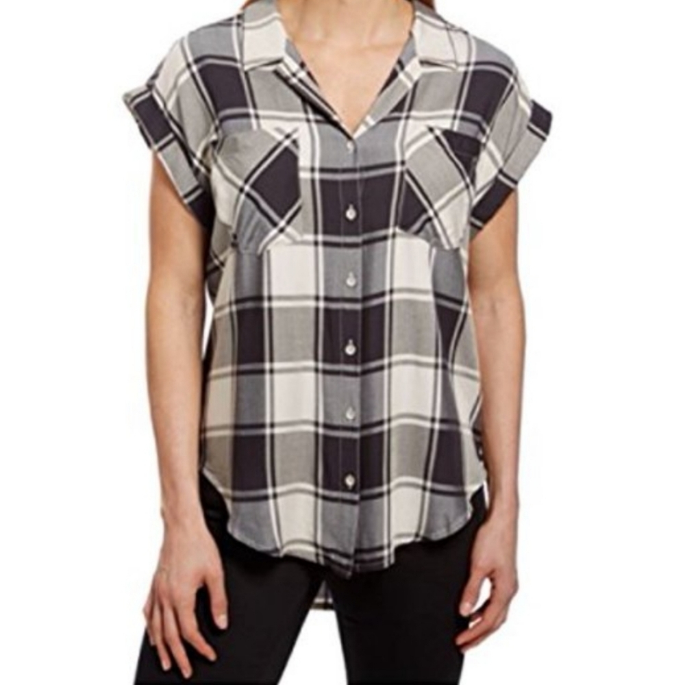 JACKS GIRLFRIEND beige black plaid cap sleeve top M